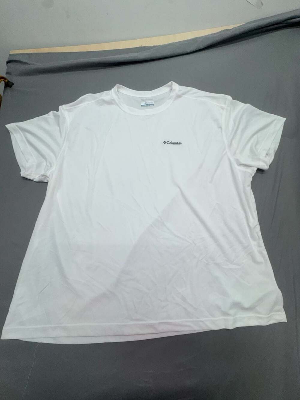 Columbia T-Shirt Size 4X/4TF White Omni-Wick Performance Tee